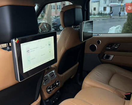 Черный Ленд Ровер Рендж Ровер, объемом двигателя 4.37 л и пробегом 90 тыс. км за 69000 $, фото 39 на Automoto.ua