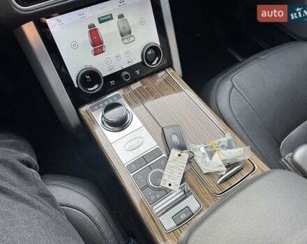 Чорний Ленд Ровер Рендж Ровер, об'ємом двигуна 5 л та пробігом 194 тис. км за 58000 $, фото 14 на Automoto.ua