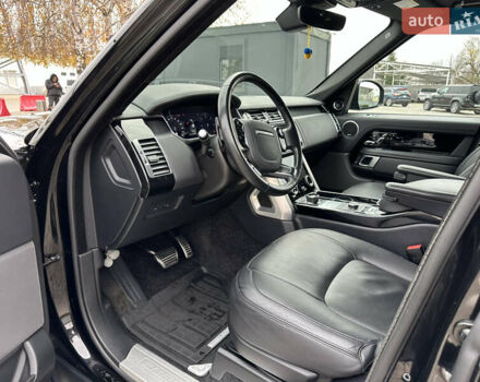 Чорний Ленд Ровер Рендж Ровер, об'ємом двигуна 4.37 л та пробігом 130 тис. км за 73500 $, фото 9 на Automoto.ua