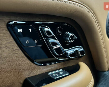 Черный Ленд Ровер Рендж Ровер, объемом двигателя 4.37 л и пробегом 90 тыс. км за 69000 $, фото 24 на Automoto.ua