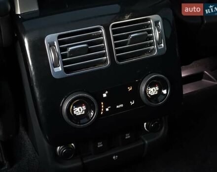 Чорний Ленд Ровер Рендж Ровер, об'ємом двигуна 2.99 л та пробігом 86 тис. км за 51500 $, фото 35 на Automoto.ua