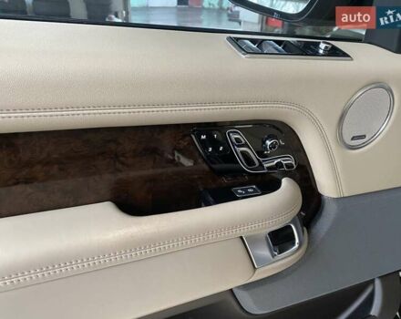 Чорний Ленд Ровер Рендж Ровер, об'ємом двигуна 3 л та пробігом 120 тис. км за 49900 $, фото 42 на Automoto.ua