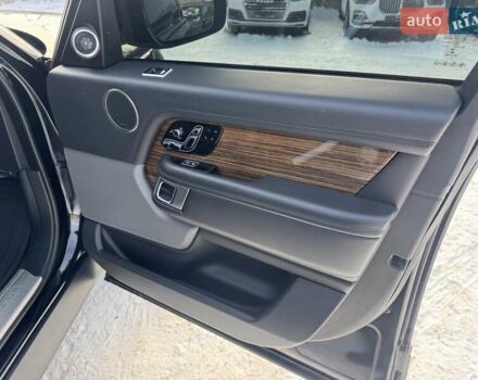 Чорний Ленд Ровер Рендж Ровер, об'ємом двигуна 5 л та пробігом 194 тис. км за 58000 $, фото 29 на Automoto.ua