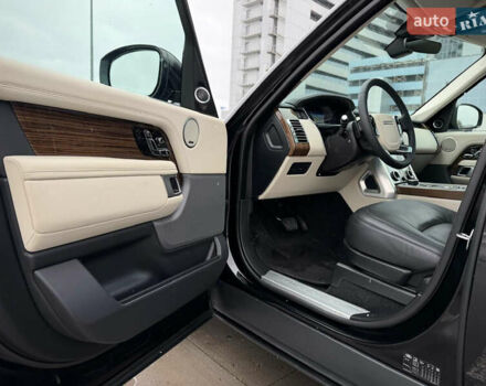 Чорний Ленд Ровер Рендж Ровер, об'ємом двигуна 2.99 л та пробігом 132 тис. км за 52900 $, фото 37 на Automoto.ua