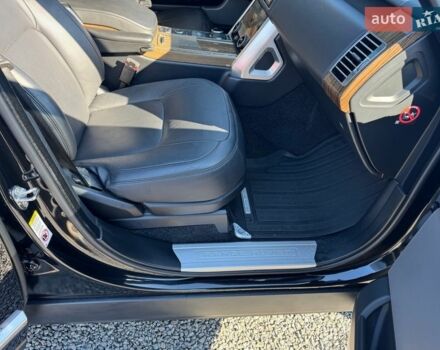 Чорний Ленд Ровер Рендж Ровер, об'ємом двигуна 5 л та пробігом 194 тис. км за 48900 $, фото 29 на Automoto.ua