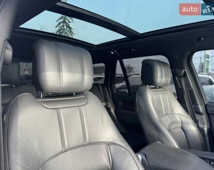 Чорний Ленд Ровер Рендж Ровер, об'ємом двигуна 5 л та пробігом 194 тис. км за 58000 $, фото 45 на Automoto.ua