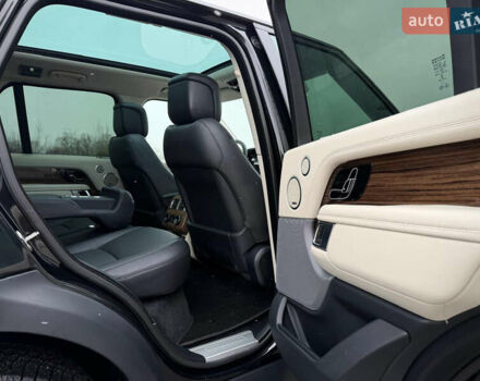 Чорний Ленд Ровер Рендж Ровер, об'ємом двигуна 2.99 л та пробігом 132 тис. км за 52900 $, фото 47 на Automoto.ua