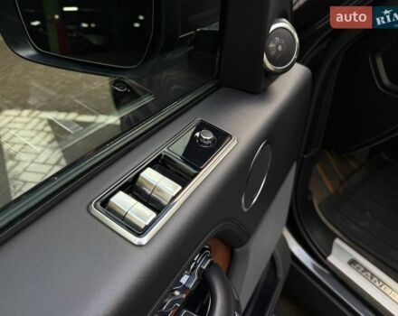 Чорний Ленд Ровер Рендж Ровер, об'ємом двигуна 2.99 л та пробігом 138 тис. км за 53990 $, фото 10 на Automoto.ua