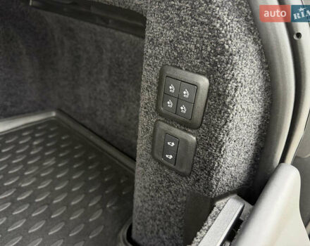 Чорний Ленд Ровер Рендж Ровер, об'ємом двигуна 2.99 л та пробігом 132 тис. км за 52900 $, фото 64 на Automoto.ua