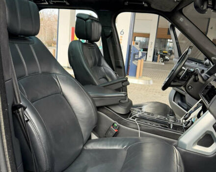 Чорний Ленд Ровер Рендж Ровер, об'ємом двигуна 4.37 л та пробігом 172 тис. км за 65500 $, фото 32 на Automoto.ua