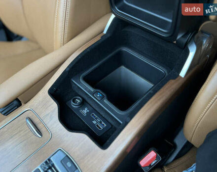 Черный Ленд Ровер Рендж Ровер, объемом двигателя 4.37 л и пробегом 90 тыс. км за 69000 $, фото 16 на Automoto.ua