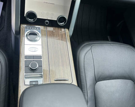 Чорний Ленд Ровер Рендж Ровер, об'ємом двигуна 3 л та пробігом 173 тис. км за 43500 $, фото 18 на Automoto.ua