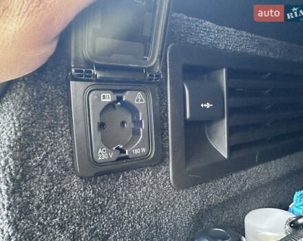 Черный Ленд Ровер Рендж Ровер, объемом двигателя 4.37 л и пробегом 260 тыс. км за 63000 $, фото 42 на Automoto.ua