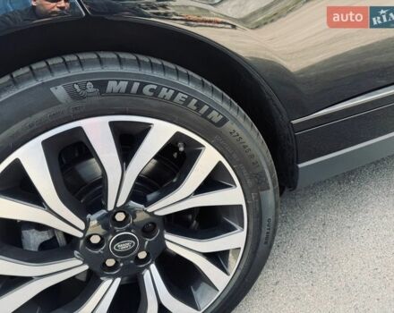 Черный Ленд Ровер Рендж Ровер, объемом двигателя 4.37 л и пробегом 90 тыс. км за 65000 $, фото 12 на Automoto.ua