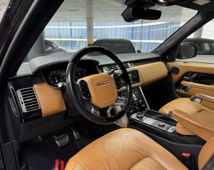 Черный Ленд Ровер Рендж Ровер, объемом двигателя 5 л и пробегом 78 тыс. км за 81500 $, фото 17 на Automoto.ua