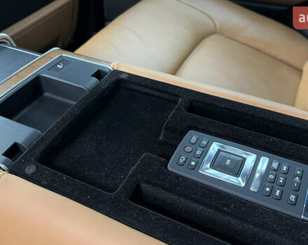 Черный Ленд Ровер Рендж Ровер, объемом двигателя 4.37 л и пробегом 90 тыс. км за 69000 $, фото 44 на Automoto.ua