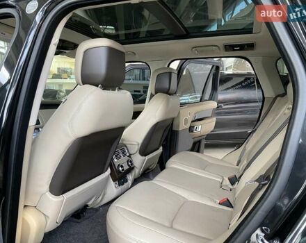 Чорний Ленд Ровер Рендж Ровер, об'ємом двигуна 3 л та пробігом 120 тис. км за 49900 $, фото 39 на Automoto.ua