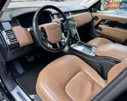 Черный Ленд Ровер Рендж Ровер, объемом двигателя 4.37 л и пробегом 260 тыс. км за 63000 $, фото 17 на Automoto.ua