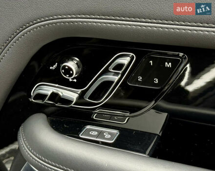 Чорний Ленд Ровер Рендж Ровер, об'ємом двигуна 5 л та пробігом 48 тис. км за 59900 $, фото 34 на Automoto.ua