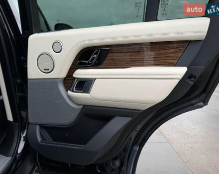 Чорний Ленд Ровер Рендж Ровер, об'ємом двигуна 2.99 л та пробігом 132 тис. км за 52900 $, фото 58 на Automoto.ua