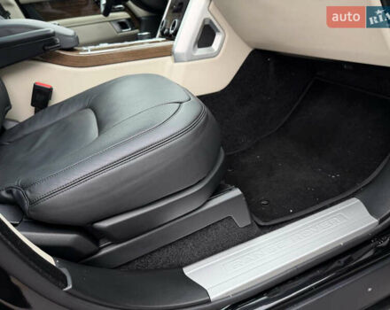 Чорний Ленд Ровер Рендж Ровер, об'ємом двигуна 2.99 л та пробігом 132 тис. км за 52900 $, фото 49 на Automoto.ua