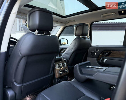 Чорний Ленд Ровер Рендж Ровер, об'ємом двигуна 2.99 л та пробігом 174 тис. км за 58900 $, фото 54 на Automoto.ua