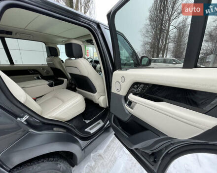 Чорний Ленд Ровер Рендж Ровер, об'ємом двигуна 5 л та пробігом 93 тис. км за 70000 $, фото 20 на Automoto.ua