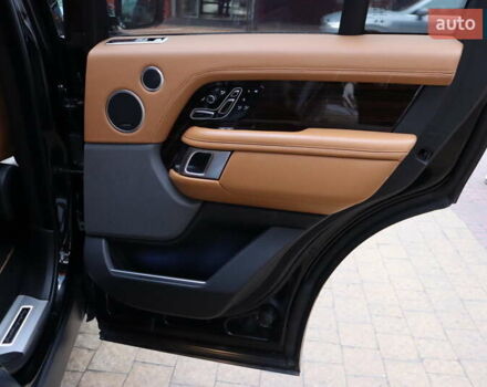 Чорний Ленд Ровер Рендж Ровер, об'ємом двигуна 3 л та пробігом 129 тис. км за 63900 $, фото 52 на Automoto.ua