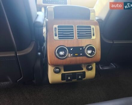 Чорний Ленд Ровер Рендж Ровер, об'ємом двигуна 2.99 л та пробігом 128 тис. км за 54500 $, фото 13 на Automoto.ua