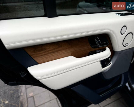 Черный Ленд Ровер Рендж Ровер, объемом двигателя 4.37 л и пробегом 81 тыс. км за 70000 $, фото 33 на Automoto.ua