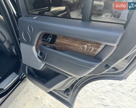 Чорний Ленд Ровер Рендж Ровер, об'ємом двигуна 5 л та пробігом 194 тис. км за 58000 $, фото 24 на Automoto.ua