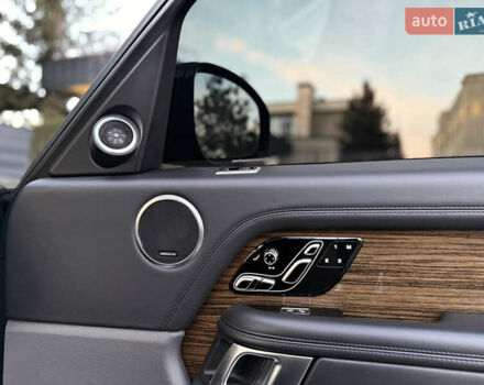 Черный Ленд Ровер Рендж Ровер, объемом двигателя 2.99 л и пробегом 189 тыс. км за 49999 $, фото 70 на Automoto.ua