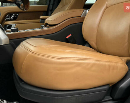 Черный Ленд Ровер Рендж Ровер, объемом двигателя 4.37 л и пробегом 90 тыс. км за 69000 $, фото 33 на Automoto.ua