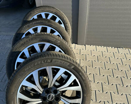 Чорний Ленд Ровер Рендж Ровер, об'ємом двигуна 4.37 л та пробігом 130 тис. км за 73500 $, фото 10 на Automoto.ua