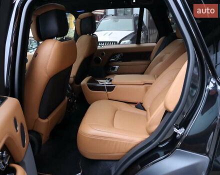 Чорний Ленд Ровер Рендж Ровер, об'ємом двигуна 3 л та пробігом 129 тис. км за 63900 $, фото 40 на Automoto.ua