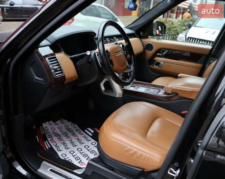 Чорний Ленд Ровер Рендж Ровер, об'ємом двигуна 3 л та пробігом 129 тис. км за 63900 $, фото 16 на Automoto.ua