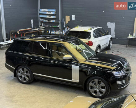 Черный Ленд Ровер Рендж Ровер, объемом двигателя 3 л и пробегом 126 тыс. км за 75000 $, фото 13 на Automoto.ua