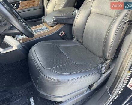 Чорний Ленд Ровер Рендж Ровер, об'ємом двигуна 5 л та пробігом 194 тис. км за 58000 $, фото 9 на Automoto.ua