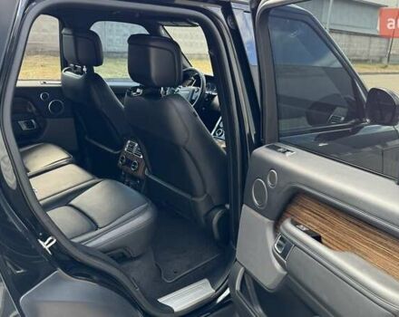 Чорний Ленд Ровер Рендж Ровер, об'ємом двигуна 2.99 л та пробігом 48 тис. км за 48000 $, фото 24 на Automoto.ua