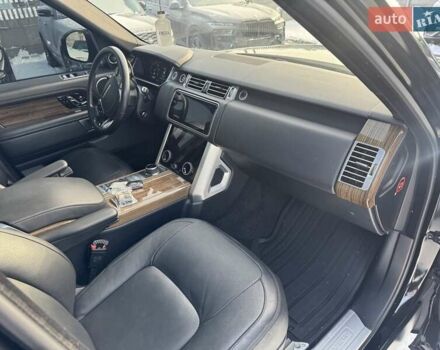 Чорний Ленд Ровер Рендж Ровер, об'ємом двигуна 5 л та пробігом 194 тис. км за 58000 $, фото 31 на Automoto.ua