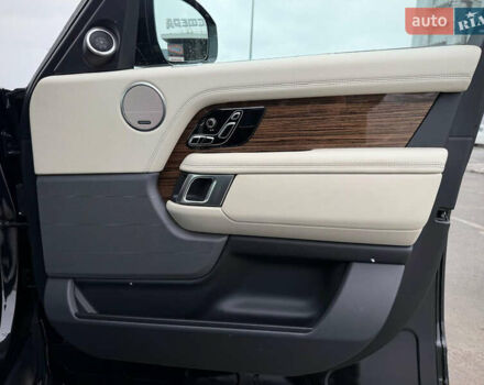 Чорний Ленд Ровер Рендж Ровер, об'ємом двигуна 2.99 л та пробігом 132 тис. км за 52900 $, фото 48 на Automoto.ua
