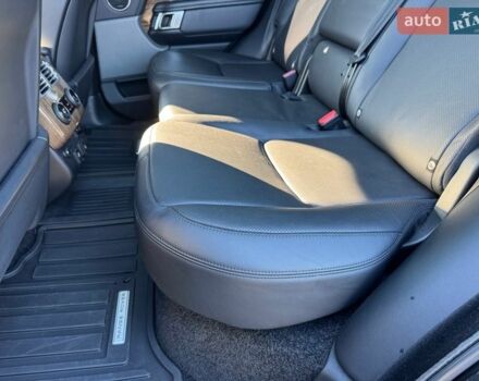 Чорний Ленд Ровер Рендж Ровер, об'ємом двигуна 5 л та пробігом 194 тис. км за 48900 $, фото 80 на Automoto.ua