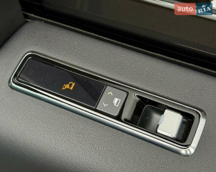 Чорний Ленд Ровер Рендж Ровер, об'ємом двигуна 5 л та пробігом 48 тис. км за 59900 $, фото 45 на Automoto.ua