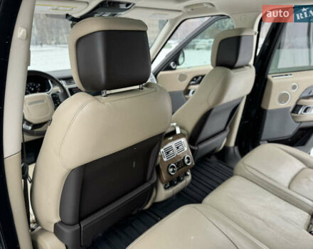 Чорний Ленд Ровер Рендж Ровер, об'ємом двигуна 3 л та пробігом 130 тис. км за 46500 $, фото 56 на Automoto.ua