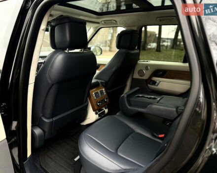 Черный Ленд Ровер Рендж Ровер, объемом двигателя 4.37 л и пробегом 81 тыс. км за 68000 $, фото 32 на Automoto.ua