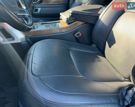 Чорний Ленд Ровер Рендж Ровер, об'ємом двигуна 5 л та пробігом 194 тис. км за 48900 $, фото 53 на Automoto.ua