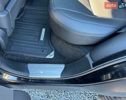 Чорний Ленд Ровер Рендж Ровер, об'ємом двигуна 5 л та пробігом 194 тис. км за 48900 $, фото 81 на Automoto.ua