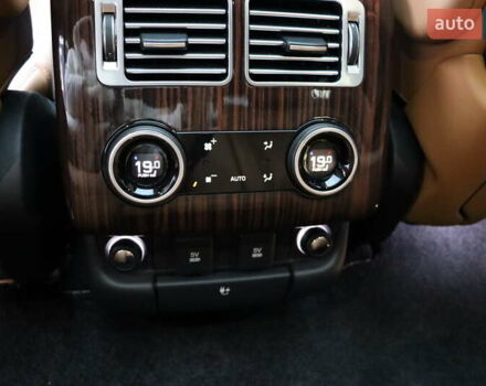 Чорний Ленд Ровер Рендж Ровер, об'ємом двигуна 3 л та пробігом 129 тис. км за 63900 $, фото 45 на Automoto.ua