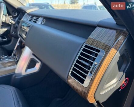 Чорний Ленд Ровер Рендж Ровер, об'ємом двигуна 5 л та пробігом 194 тис. км за 48900 $, фото 26 на Automoto.ua