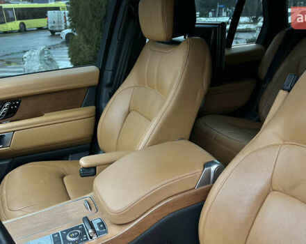 Черный Ленд Ровер Рендж Ровер, объемом двигателя 4.37 л и пробегом 90 тыс. км за 69000 $, фото 32 на Automoto.ua